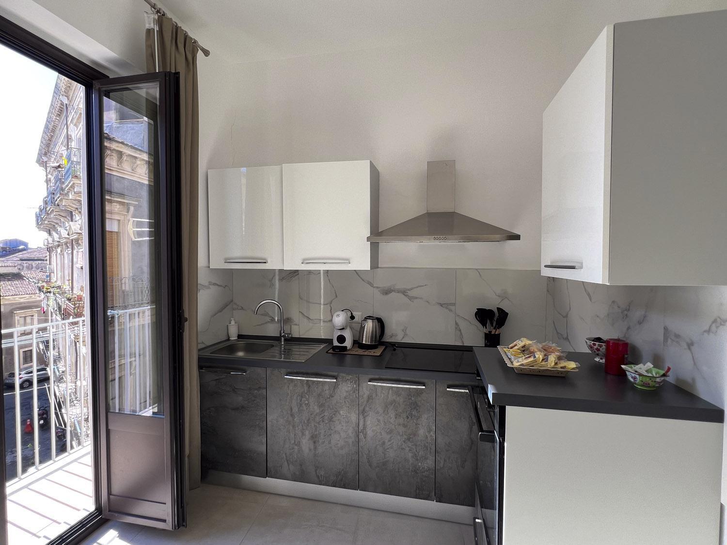 Martiry Suite Apartment คาตาเนีย ภายนอก รูปภาพ