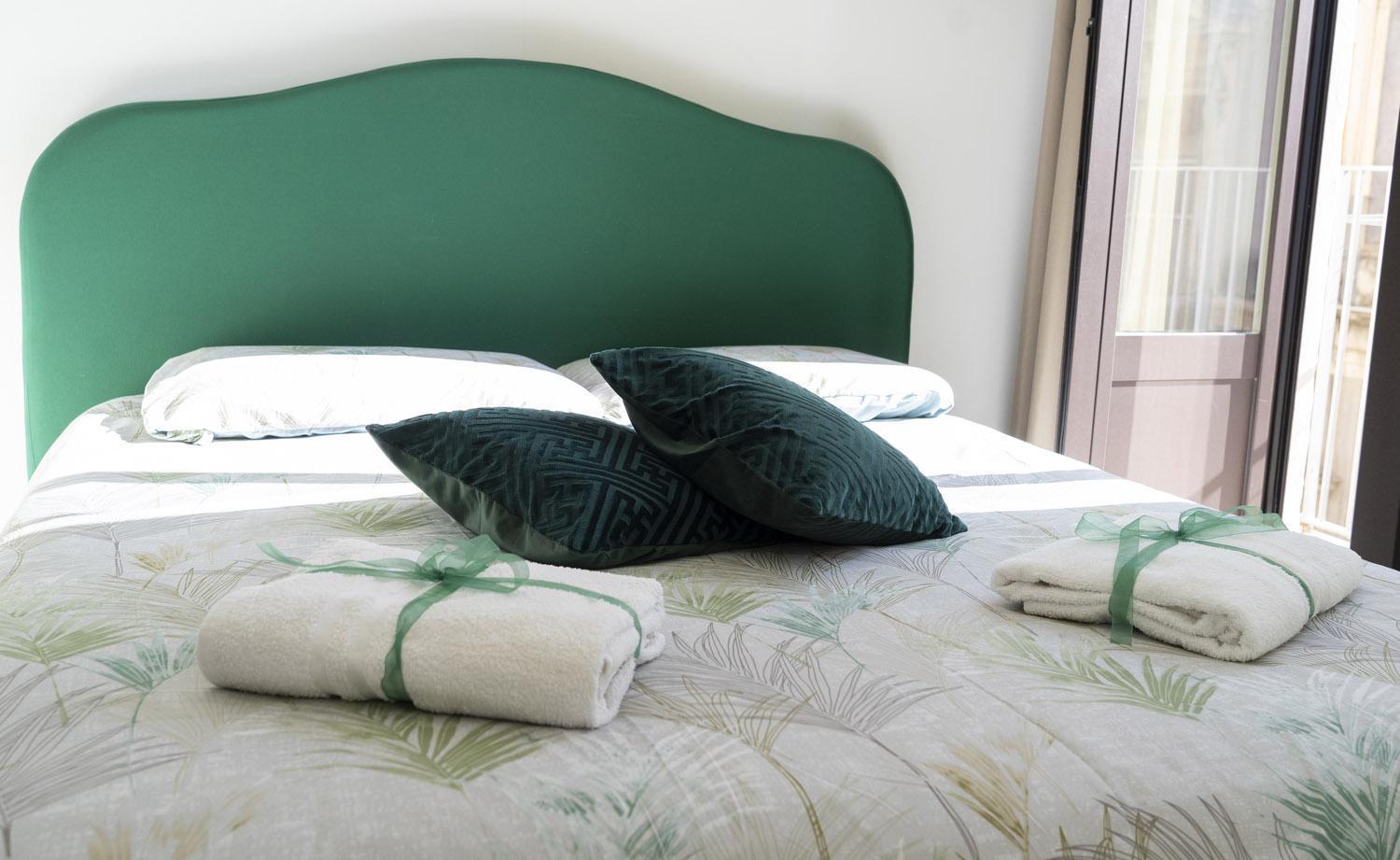 Martiry Suite Apartment คาตาเนีย ภายนอก รูปภาพ